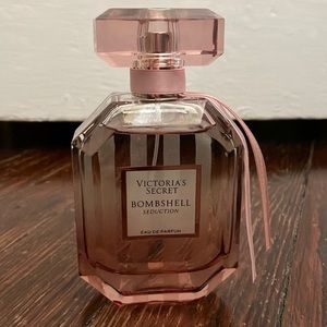 Victorias Secret BOMBSHELL Seduction perfume